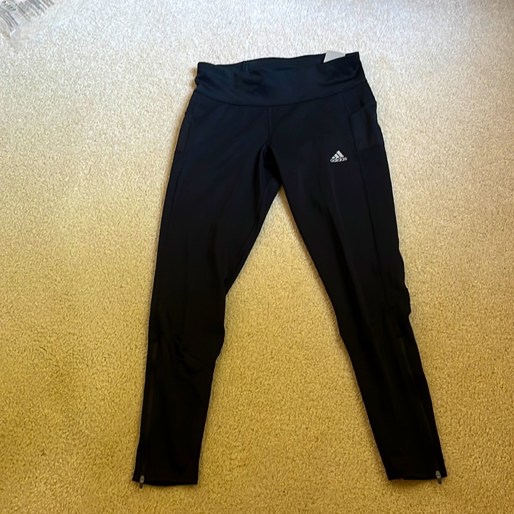 On the run Adidas black leggings.